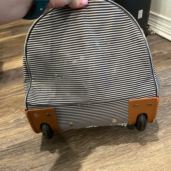Jessica Simpson Navy Blue Stripped Luggage- Local pick up ONLY! - Picture 6 of 7